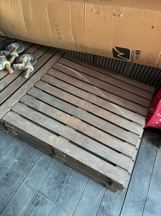 Lama madera pino 100x100cm marrón Stelmet