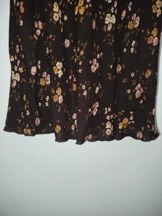 Vestido midi floral Zara