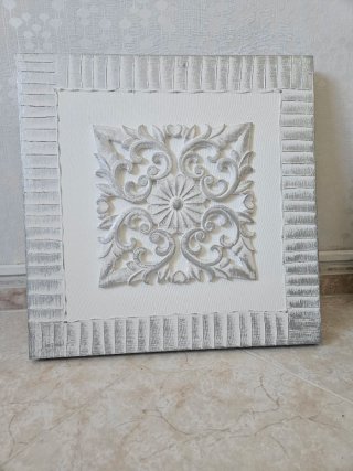 Cuadro Decorativo Plateado y Blanco
