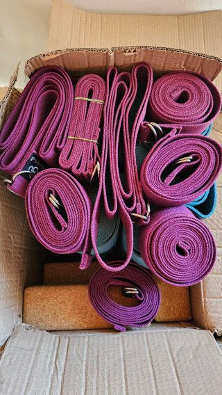 Set Yoga: Esterillas, Bloques y Cinturones
