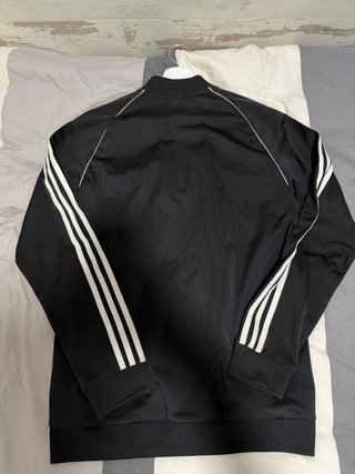 Chaqueta Adidas Negra con Rayas Blancas