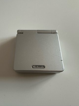 Nintendo Game Boy Advance SP Plata