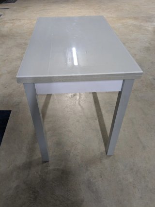 Mesa de cocina cristal y metal