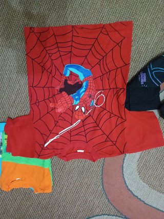 Set 4 T-shirt Bambino 7-8 Anni