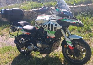 Benelli TRK 502 Adventure Moto