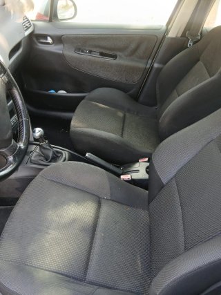 Peugeot 207 2010