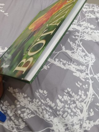 ​Libro Atlas de Botánica: El mundo de las plantas