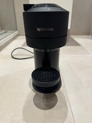 Nespresso Vertuo Next Macchina Caffè