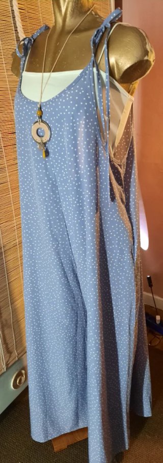 Mono Talla L   Azul claro  y Marino