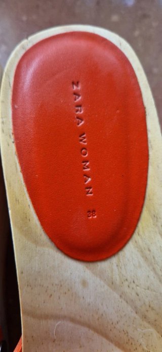 Zuecos Zara Piel Naranja Talla 38