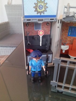 Playmobil maletin  Prisión con Figuras
