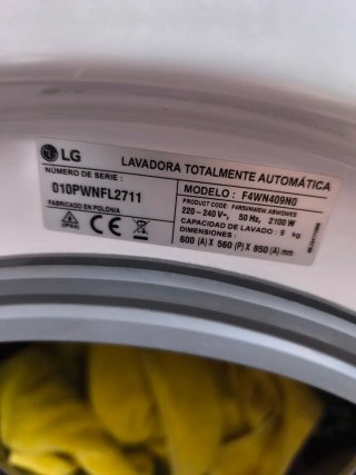 Lavadora LG Direct Drive 9 kg