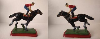2 caballos con jockeys en resina. Danbury Mint