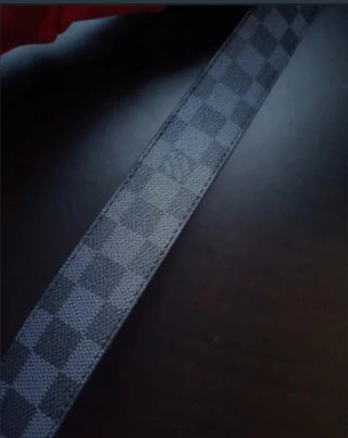 Cinturón LV Initiales Damier Graphite Negro