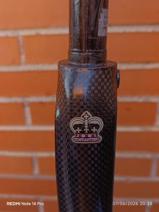 Cuadro de carbono COSTANTINO Professional. NUEVO.