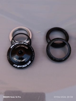 Cuadro de carbono COSTANTINO Professional. NUEVO.