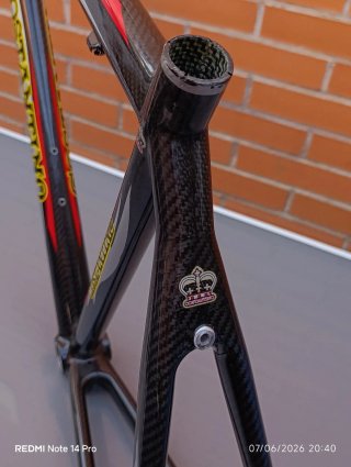 Cuadro de carbono COSTANTINO Professional. NUEVO.