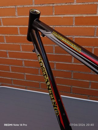 Cuadro de carbono COSTANTINO Professional. NUEVO.