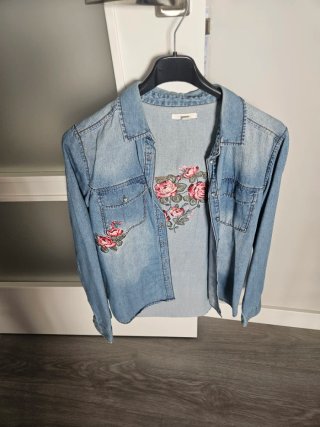 Camisa vaquera mujer bordada