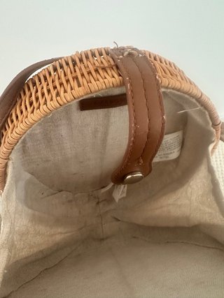 Bolso redondo de ratán