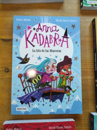Libros Anna Kadabra. Colección del 1 al 10 incluid