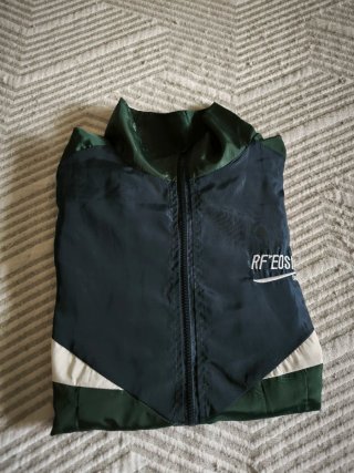 Chaqueta deportiva.