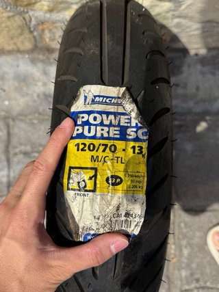 Neumático Michelin 120/70-13