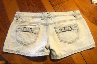 Shorts vaqueros Bershka azul claro