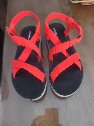 Sandalias O'Neill plataforma naranja y negro