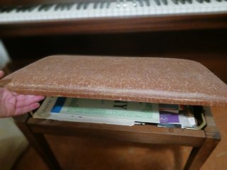 Piano Vertical Günther