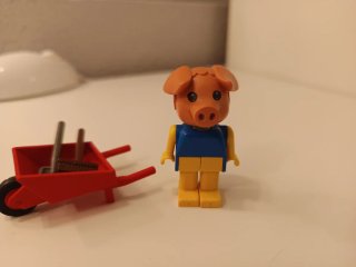 Lego Fabuland 325 Cerdito con Carretilla