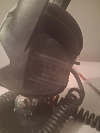 Foco LED 12V con imán y cable