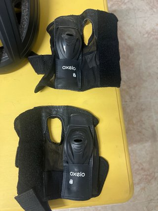Casco y protecciones patinaje Oxelo