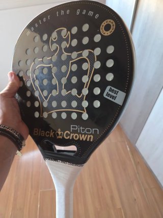 Pala de pádel Black Crown Piton