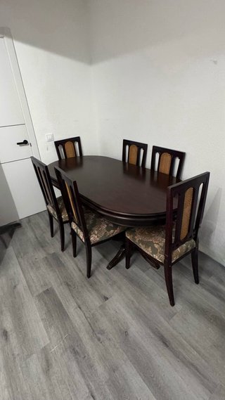 Mesa comedor madera y 6 sillas