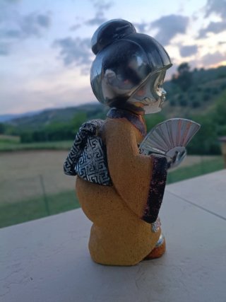 Statuetta asiatica decorativa