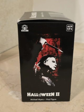 Halloween II Michael Myers Vinyl Figure