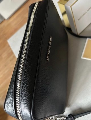 Bandolera Michael Kors Jet Set Negra piel