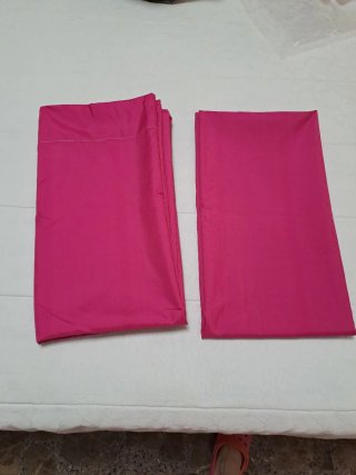 Cortinas fucsia de tela