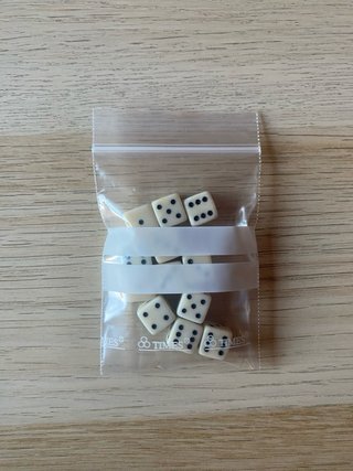 12 dados pequeños para Parchís