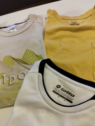 3 maglie bimbo 8/9 anni