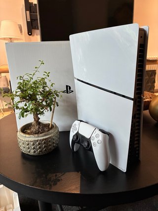 Consola PS5 Slim Digital 1TB Blanca