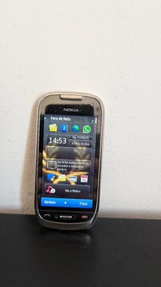 Due Nokia C7 Argento e Nero