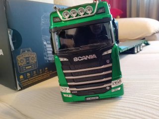 Camión RC Scania 1:18 Oficial Nuevo