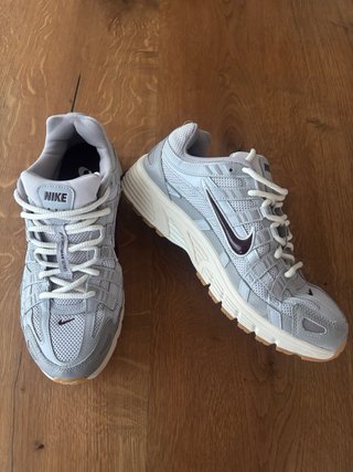 Nike P-6000 Bambas Grises y Moradas