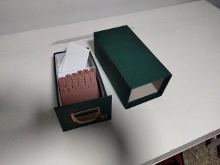 Archivador pequeño estilo vintage Unipapel