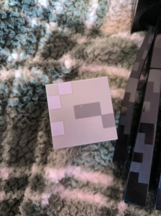 Boneco Enderman Minecraft com Bloco