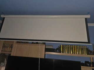 Proyector Optoma Negro con pantalla 120"