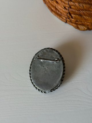 Broche Vintage Ovalado Ilustración Botánica