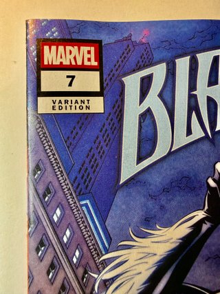 Lote de 3 portadas USA Black Cat #7 Marvel 2026